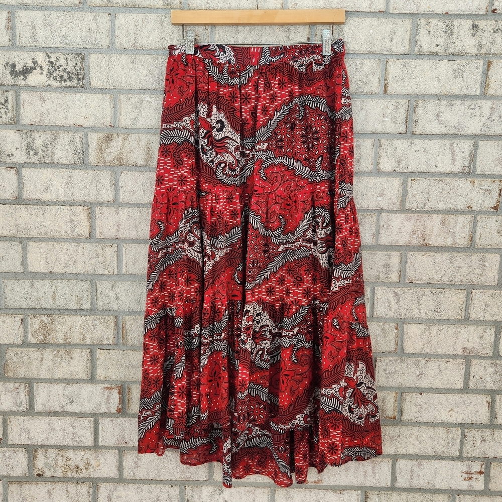 Xirena Fire Iris Skirt - Picture 2 of 6